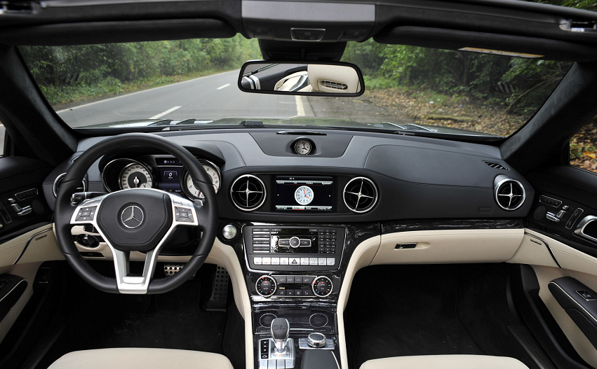 Автомобильный салон в Лос-Анджелесе: Mercedes-Benz SL 400 Mercedes-Benz SL 400 2