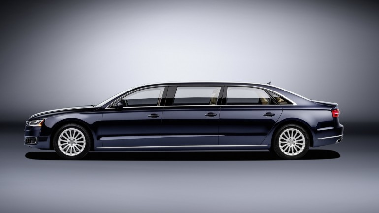 №2 Новый шестидверный Audi A8 L Audi A8 L 4